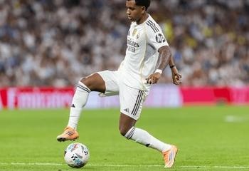 bóng đá xôi lạc mang góc nhìn hài hước về thứ hạng của chelsea và dự đoán bất ngờ